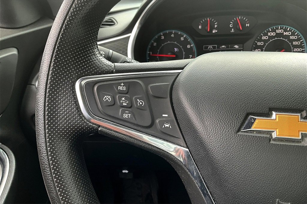 Used 2020 Chevrolet Malibu LT image 11