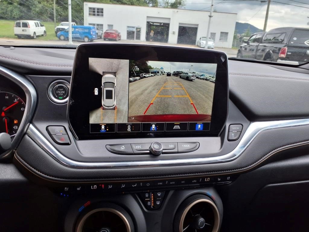 Certified 2023 Chevrolet Blazer Premier w/ Driver Confidence II Package image 16