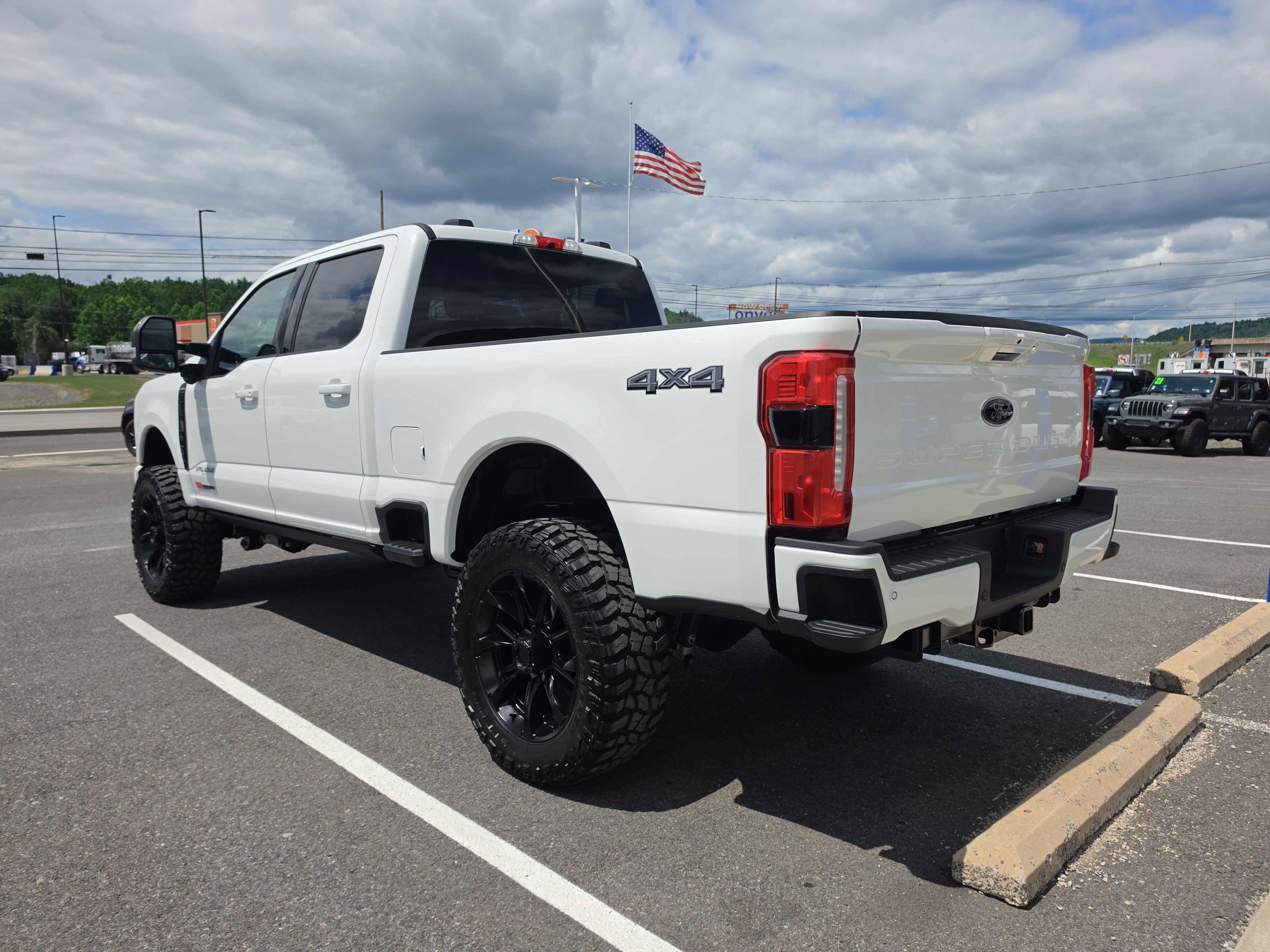 New 2026 Ford F250 Lariat w/ Black Appearance Package AWD/4WD image 6