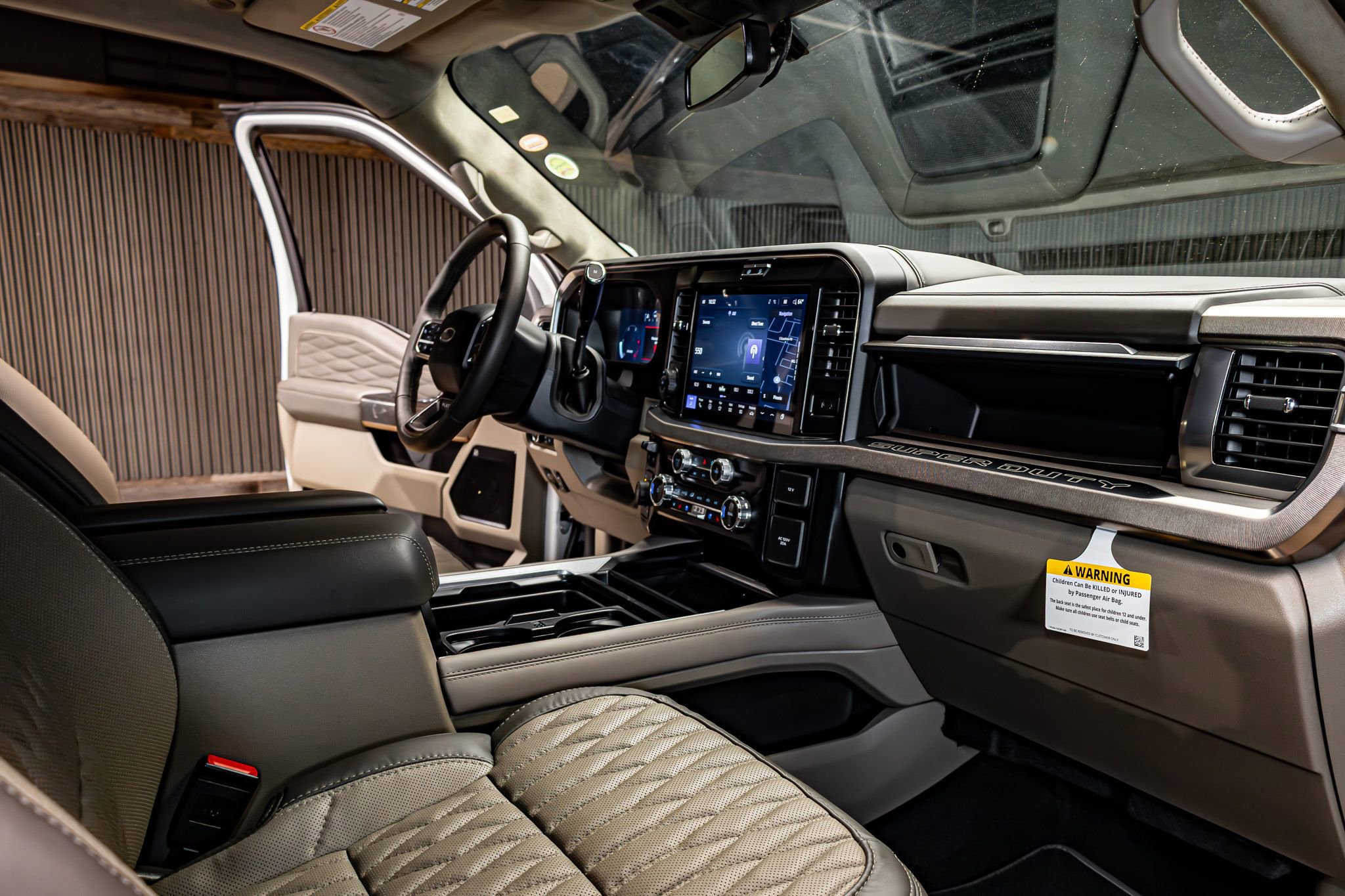 Used 2026 Ford F450 Platinum w/ Platinum Plus Package image 20