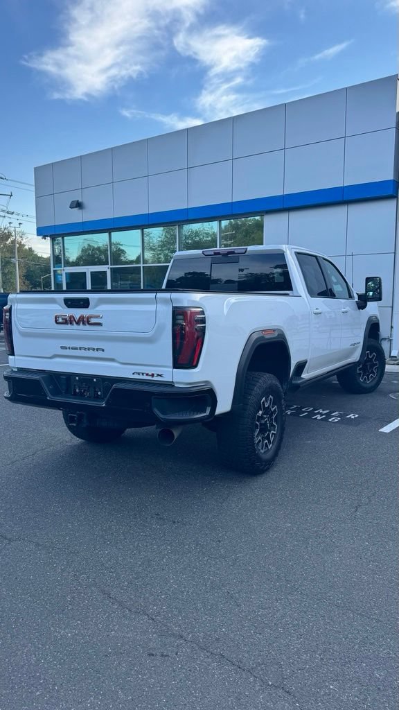Used 2025 GMC Sierra 2500 AT4X AWD/4WD image 22