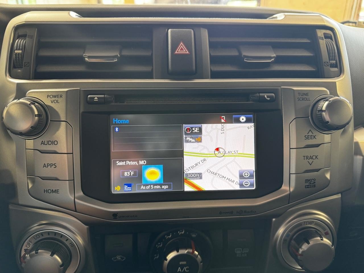 Used 2016 Toyota 4Runner SR5 Premium AWD/4WD image 21