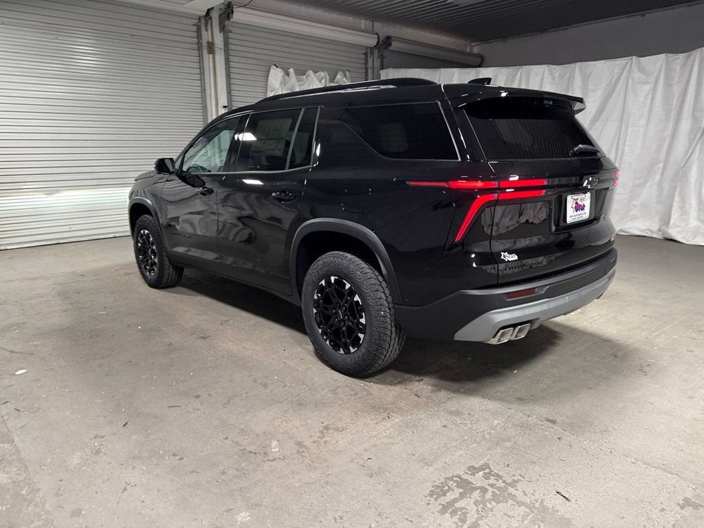 New 2027 Chevrolet Traverse Z71 w/ Enhanced Driving Package AWD/4WD image 5