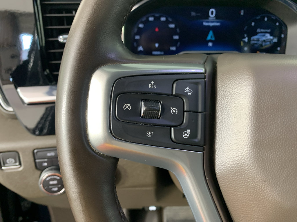 Used 2023 Chevrolet Silverado 1500 LT w/ Safety Package AWD/4WD image 16