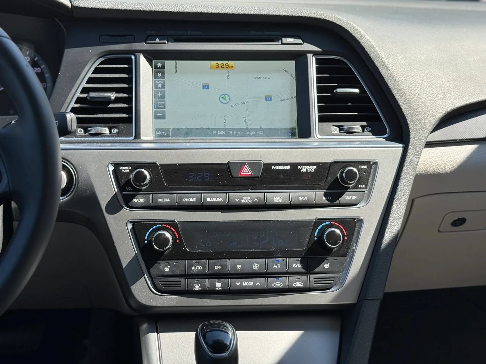 Used 2015 Hyundai Sonata Sport w/ Option Group 04 FWD image 19