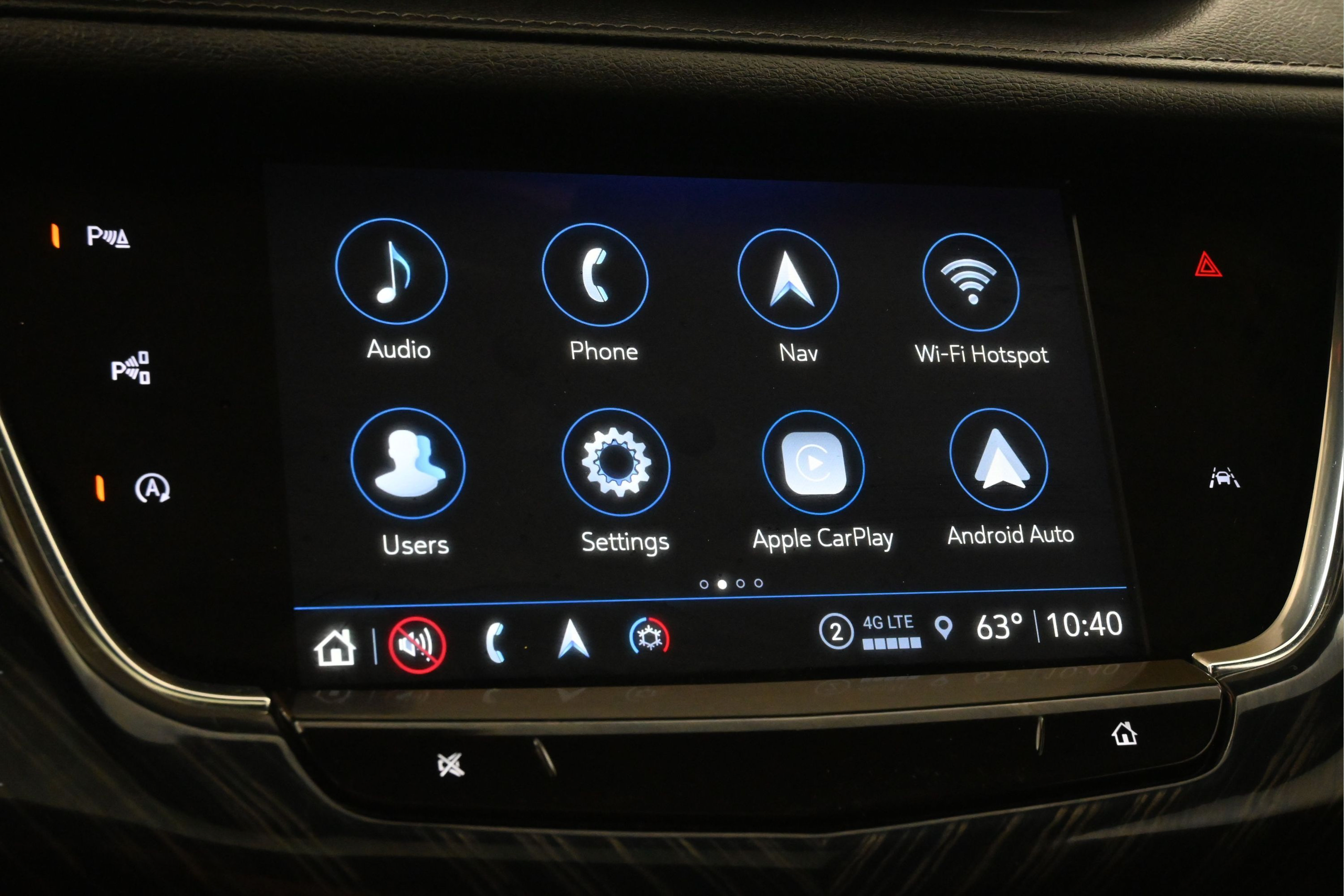 Used 2023 Cadillac XT6 Premium Luxury w/ Technology Package FWD image 29