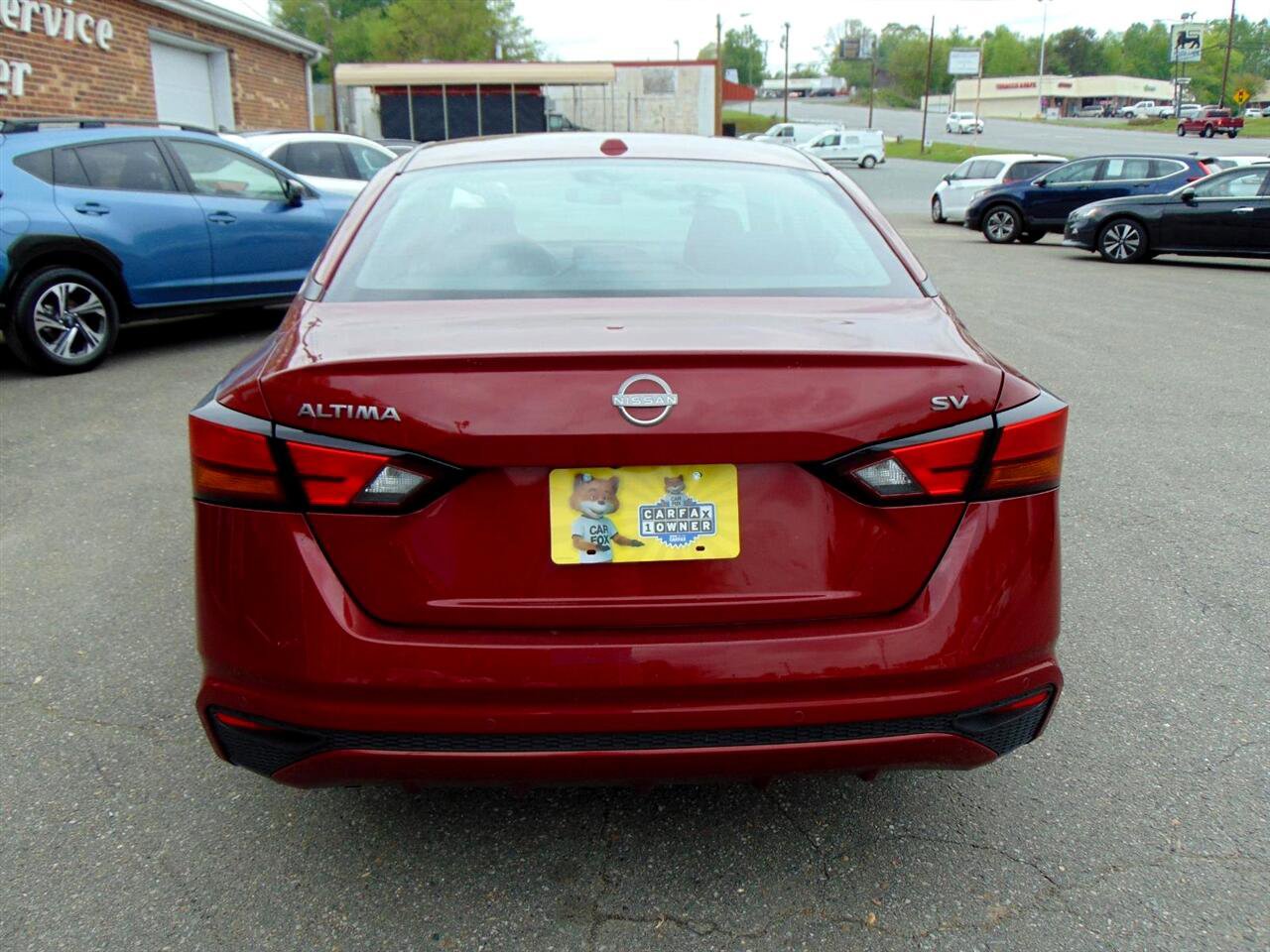Used 2024 Nissan Altima 2.5 SV image 6