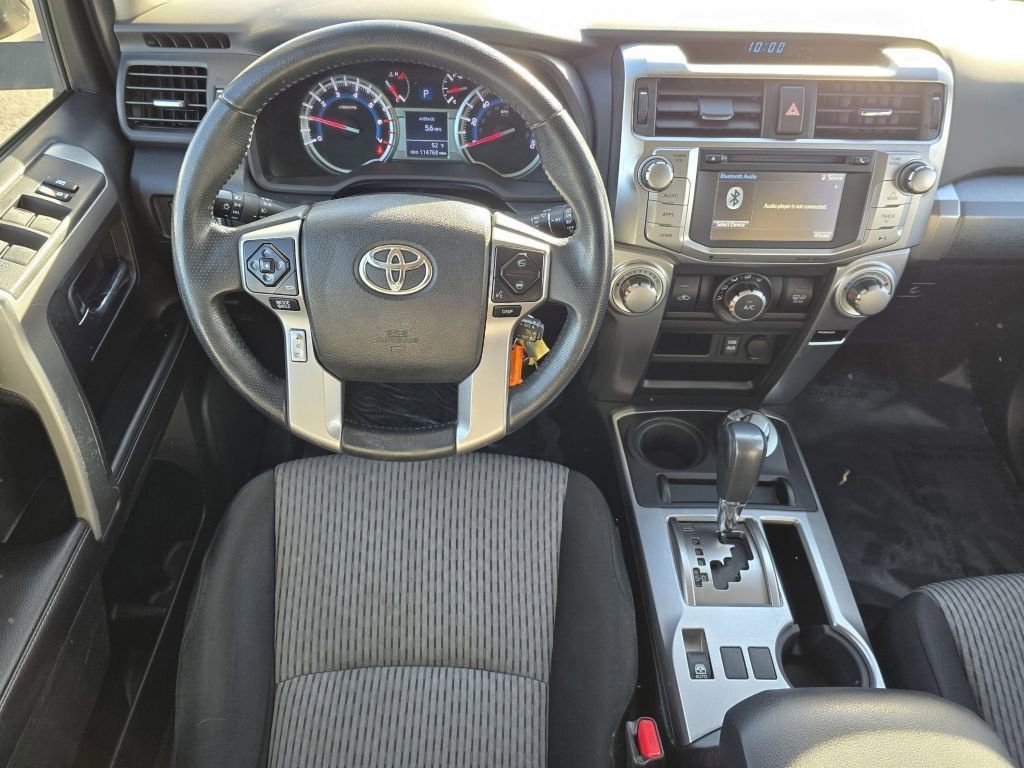 Used 2018 Toyota 4Runner SR5 AWD/4WD image 31