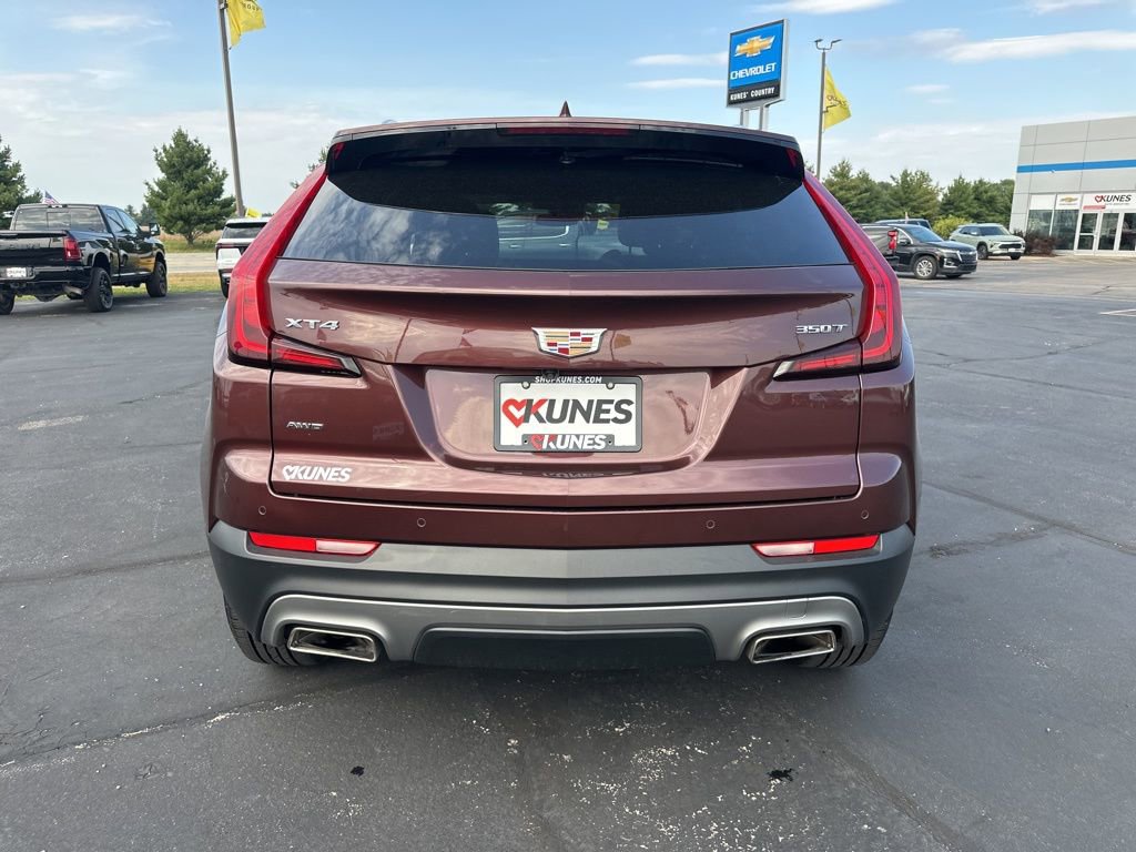 Used 2023 Cadillac XT4 Premium Luxury w/ Cold Weather Package image 11