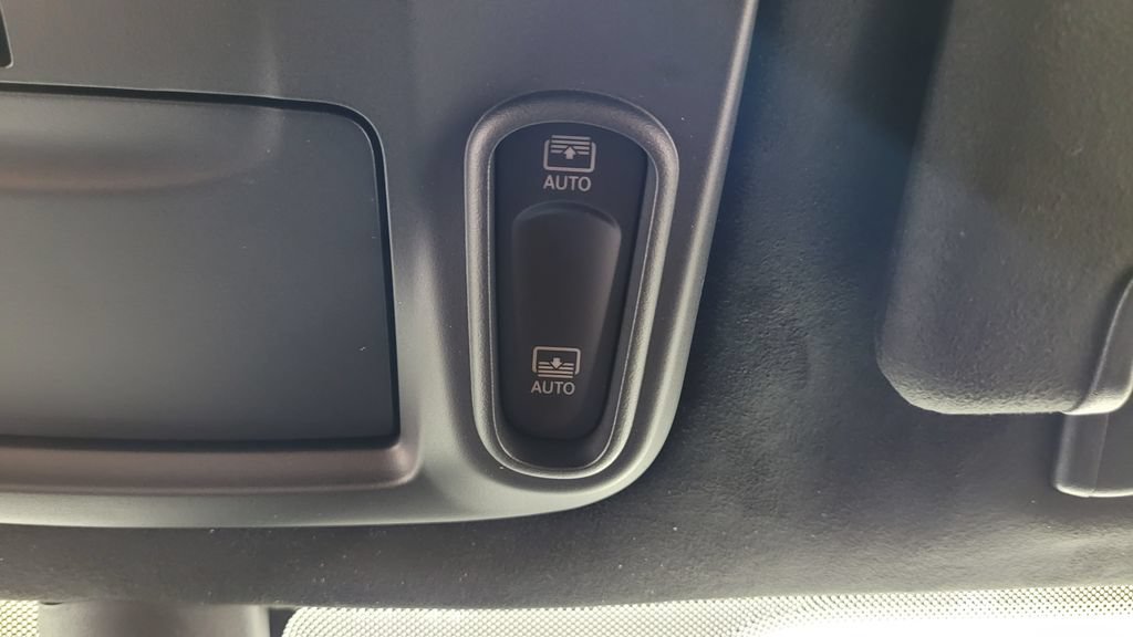 New 2026 Chrysler Pacifica Pinnacle AWD/4WD image 28