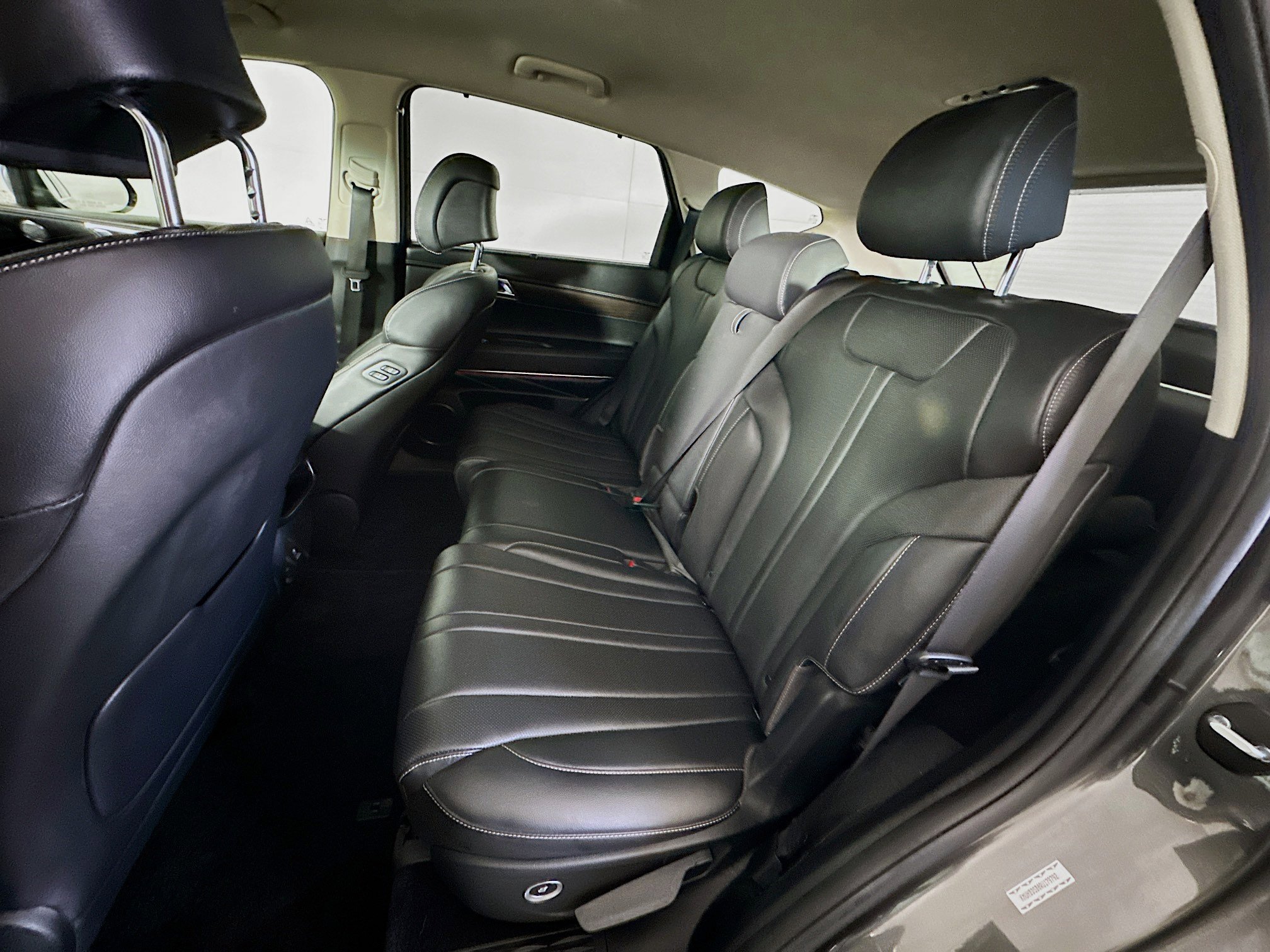 Used 2024 Genesis GV80 2.5T image 28