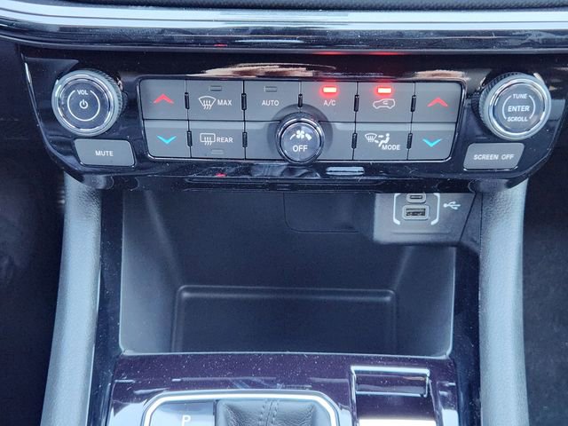 New 2026 Jeep Compass Latitude image 14