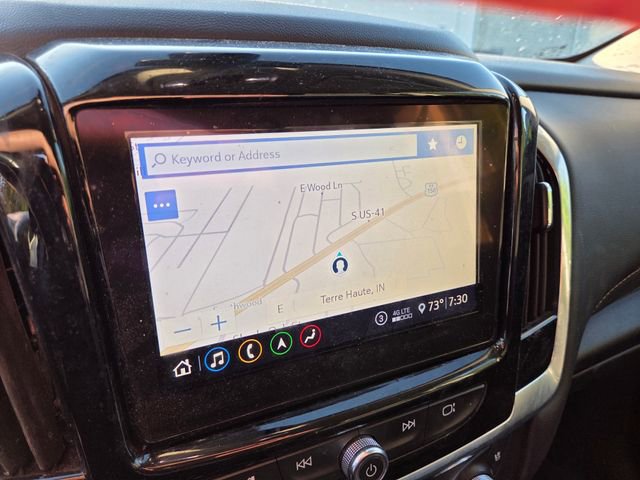 Used 2021 Chevrolet Traverse Premier w/ Redline Edition AWD/4WD image 16