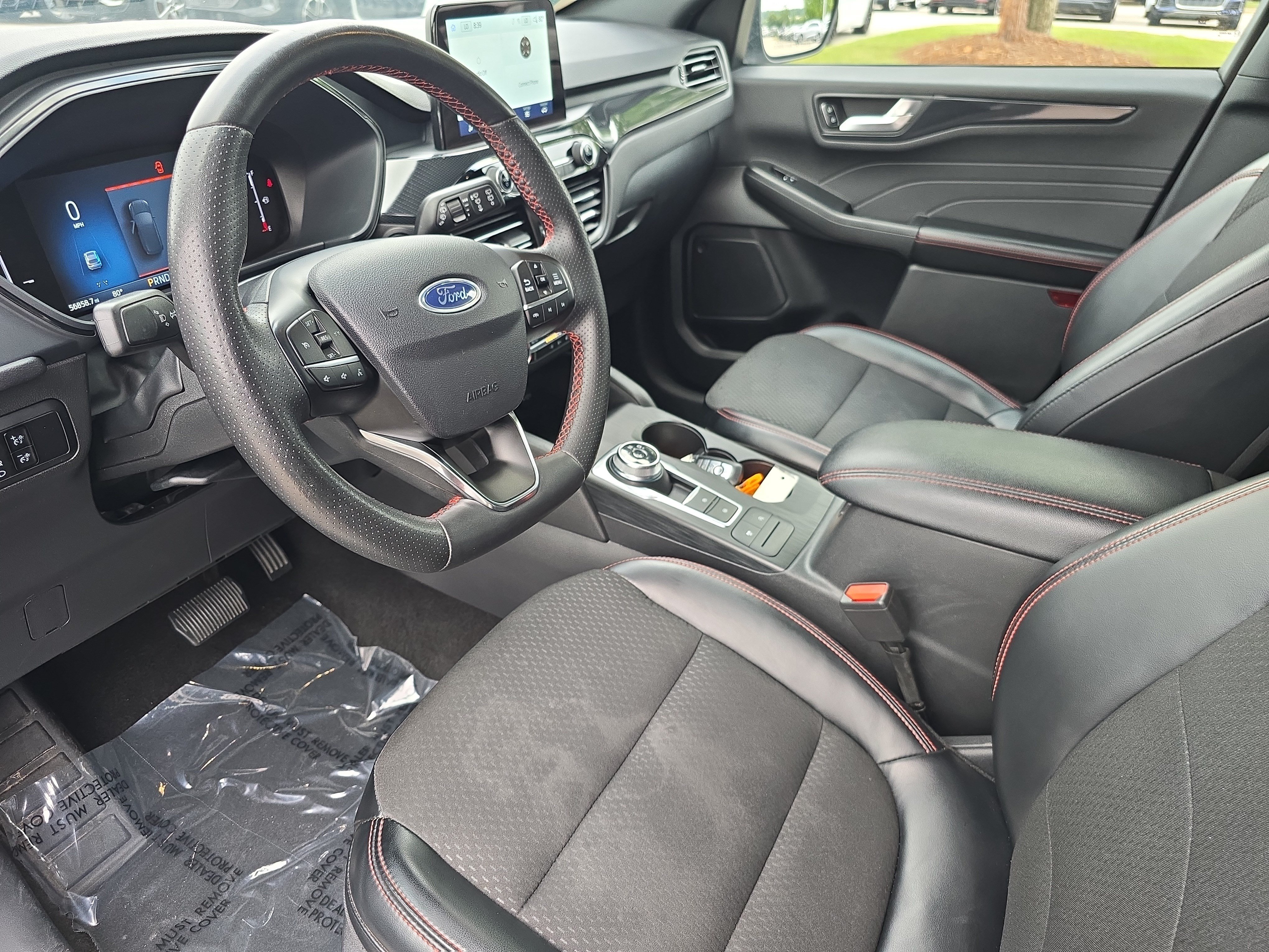 Used 2025 Ford Escape ST-Line Select AWD/4WD image 15