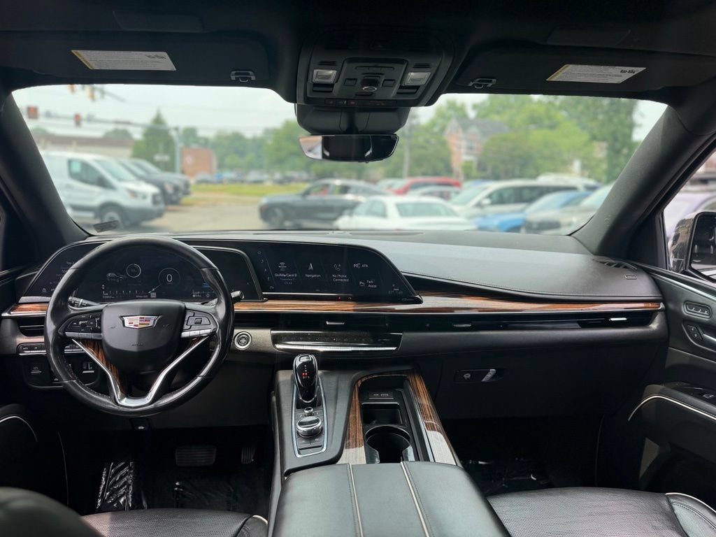 Used 2021 Cadillac Escalade Premium Luxury w/ Driver Assist Tech Package AWD/4WD image 20