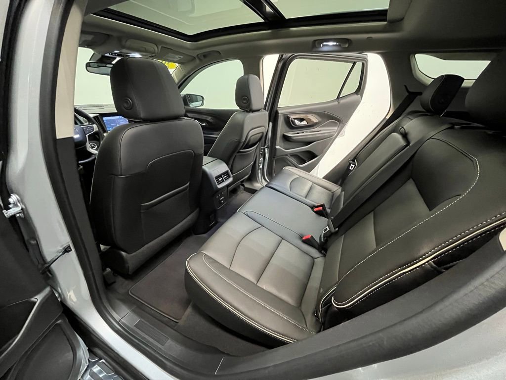 Used 2020 GMC Terrain Denali w/ Denali Premium Package image 17