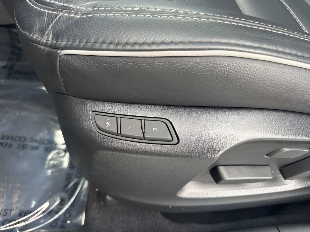 Used 2025 MAZDA CX-5 AWD 2.5 S w/ Preferred Package image 11