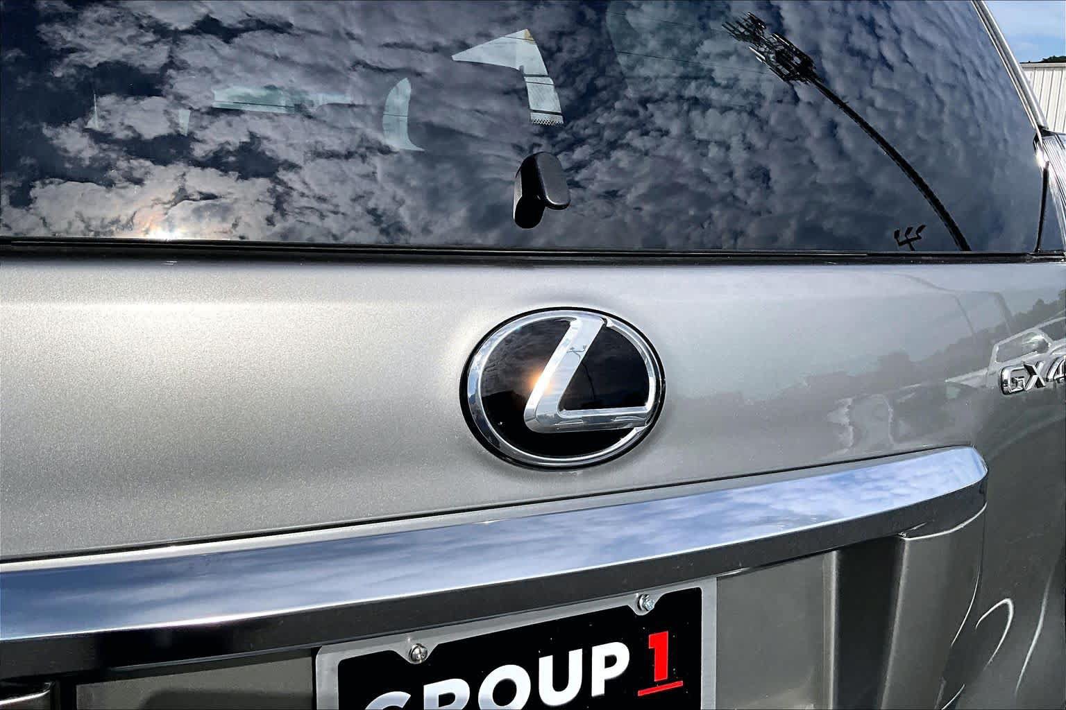Used 2022 Lexus GX 460 Premium w/ Premium Plus Package AWD/4WD image 31