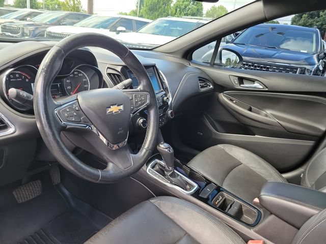 Used 2016 Chevrolet Cruze Premier FWD image 11