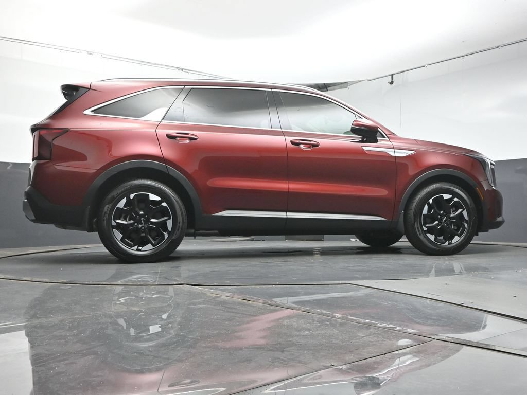 Used 2025 Kia Sorento S FWD image 43
