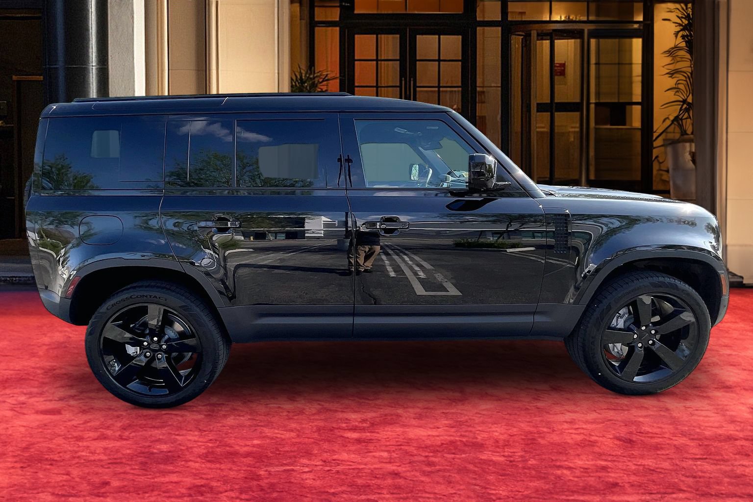 New 2026 Land Rover Defender 110 S AWD/4WD image 6