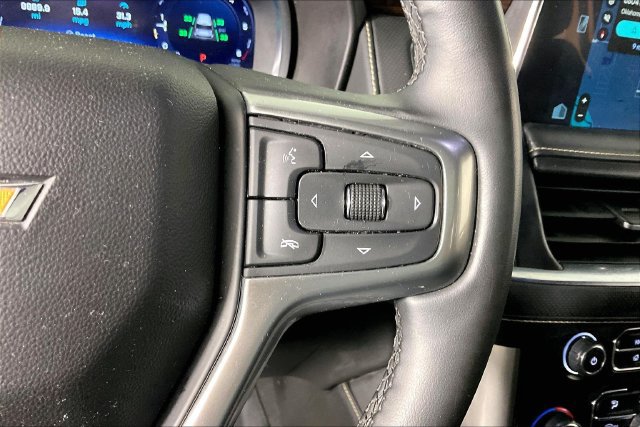 Used 2023 Chevrolet Suburban Premier RWD image 11