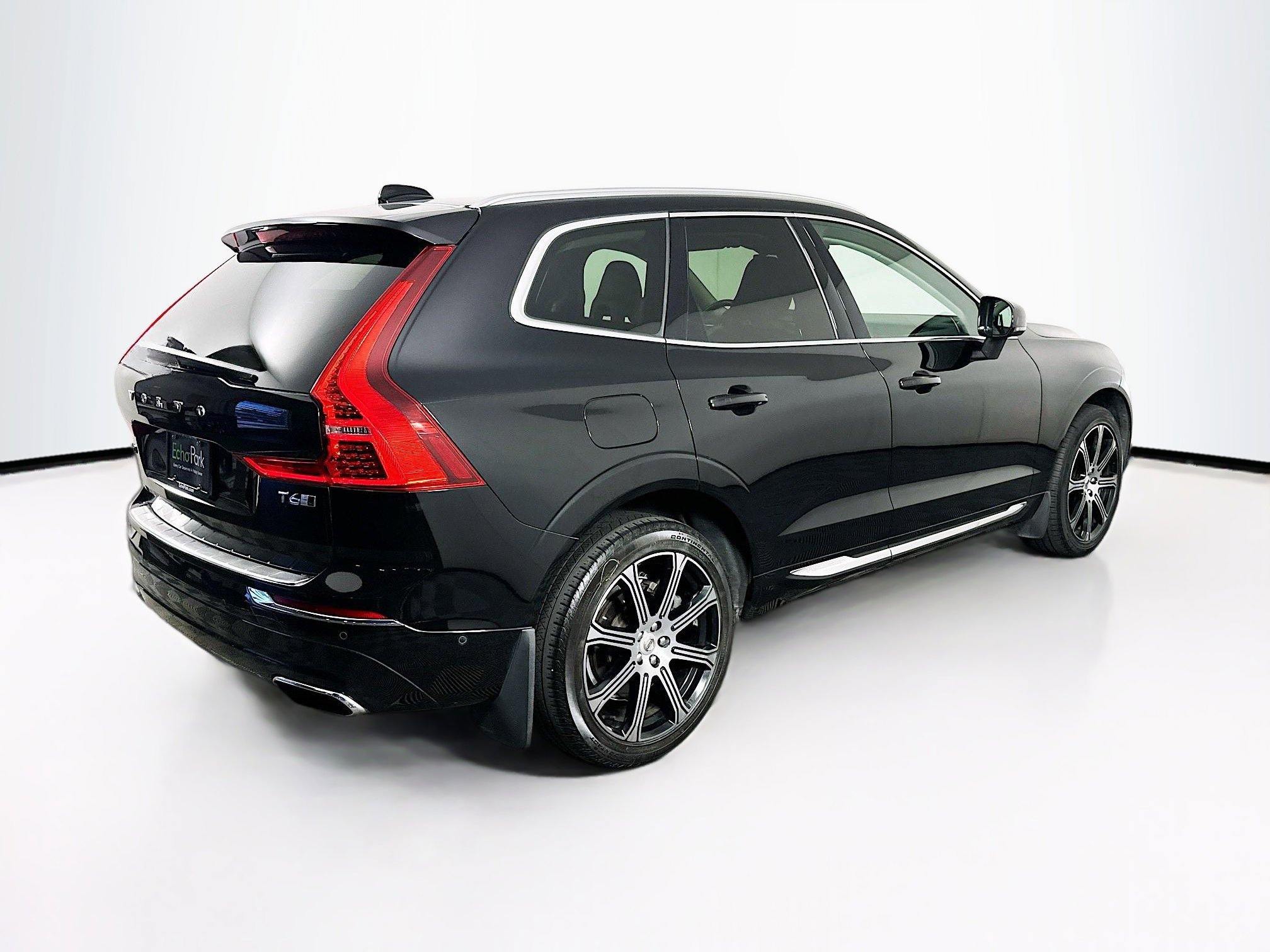 Used 2018 Volvo XC60 T6 Inscription w/ Convenience Package AWD/4WD image 9
