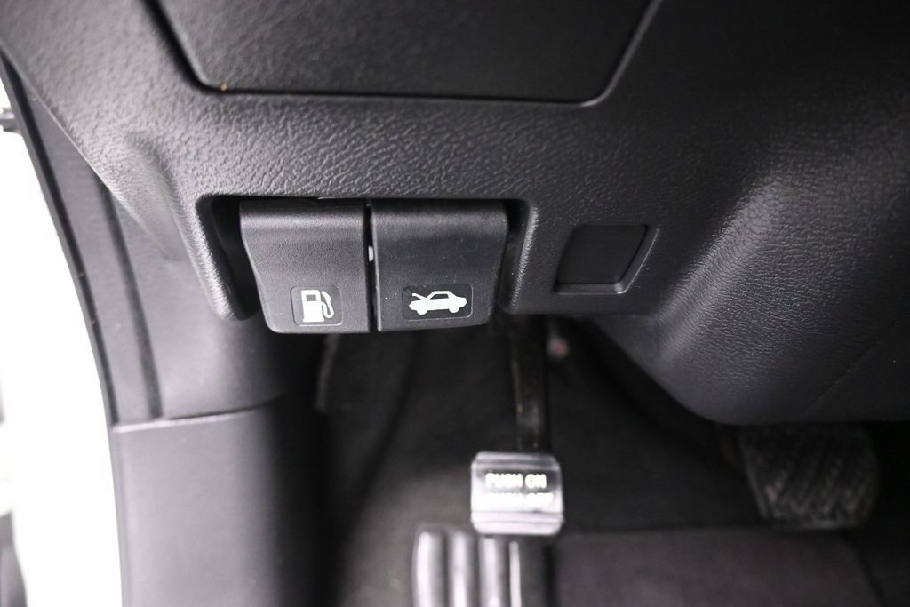 Used 2018 Nissan Murano SL AWD/4WD image 28