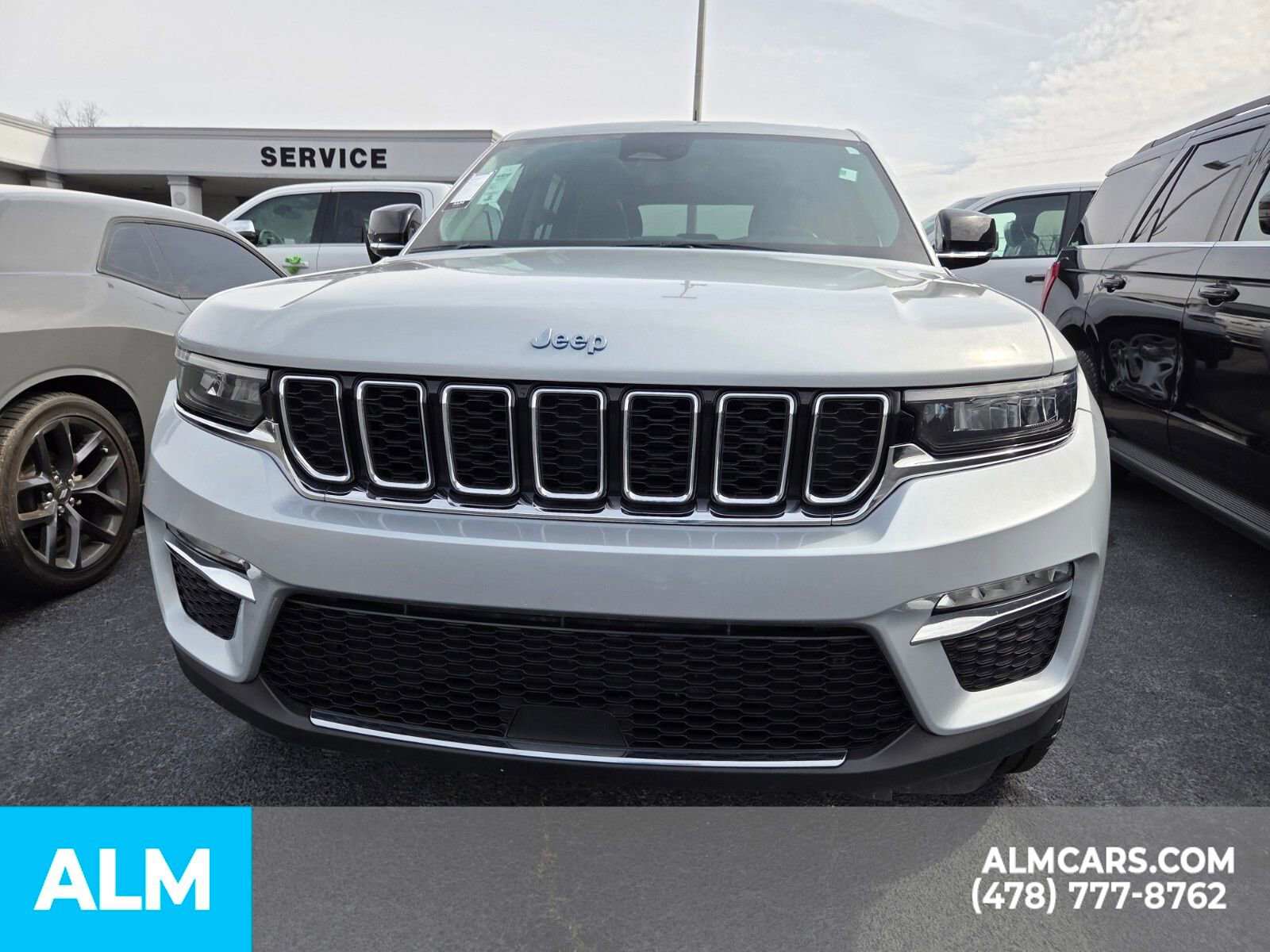 Used 2024 Jeep Grand Cherokee Limited 4xe image 18