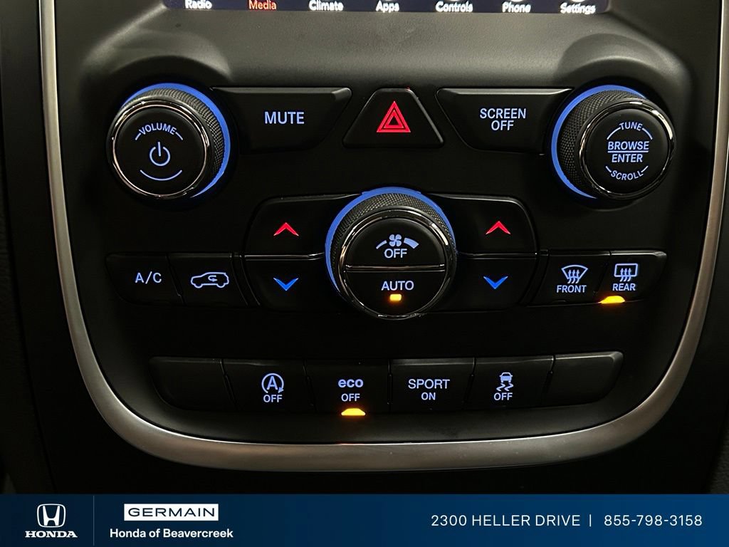 Used 2020 Dodge Durango SXT w/ 3rd Row Seating Group AWD/4WD image 22