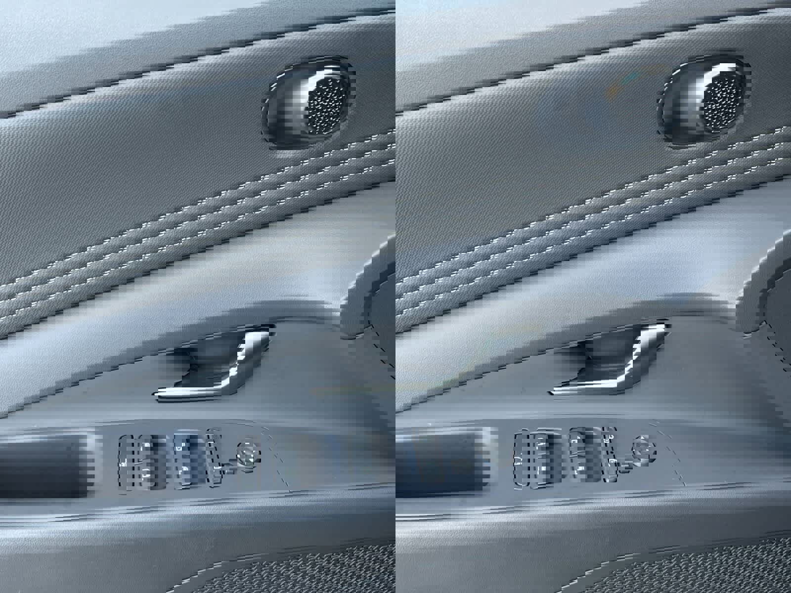 Certified 2023 Hyundai Elantra SEL w/ Convenience Package image 13