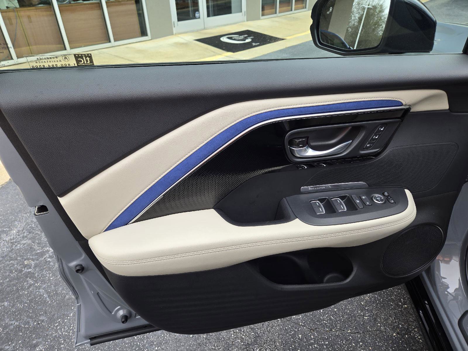 Certified 2025 Acura ADX A-Spec image 18