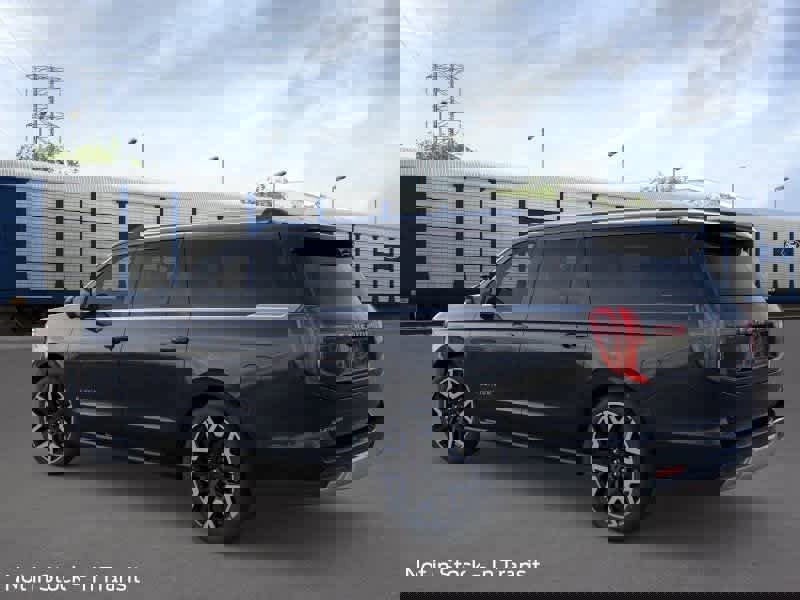 New 2026 Ford Expedition Max Platinum image 4