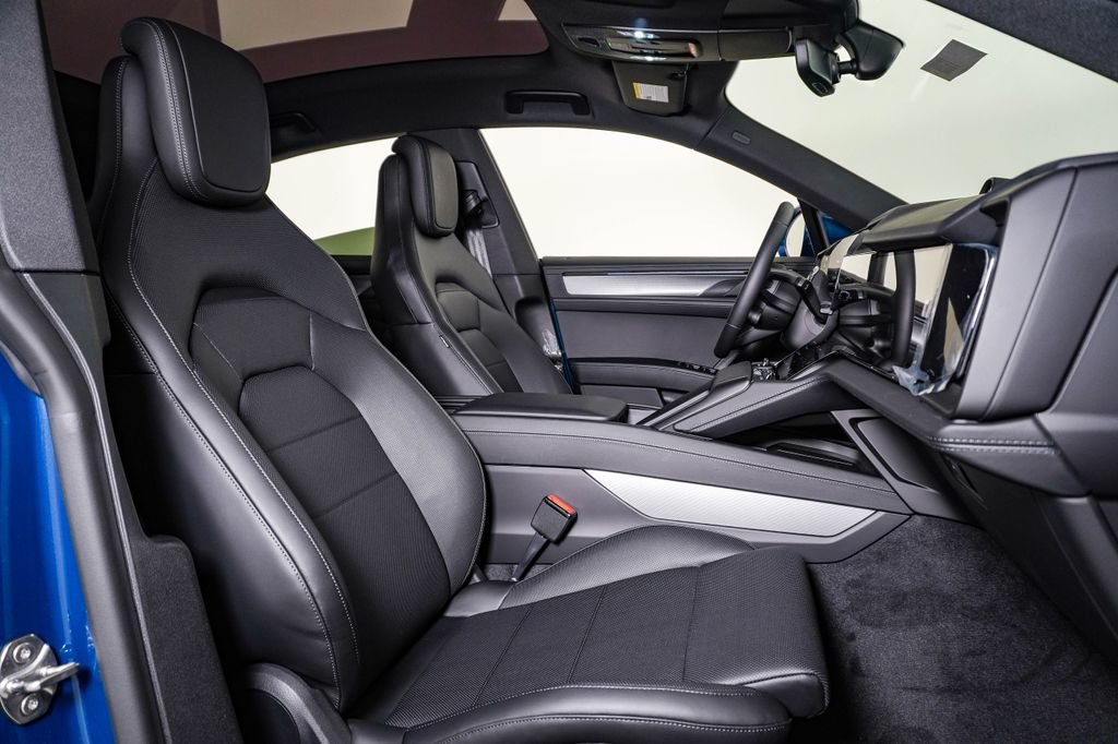 New 2026 Porsche Cayenne S AWD/4WD image 15