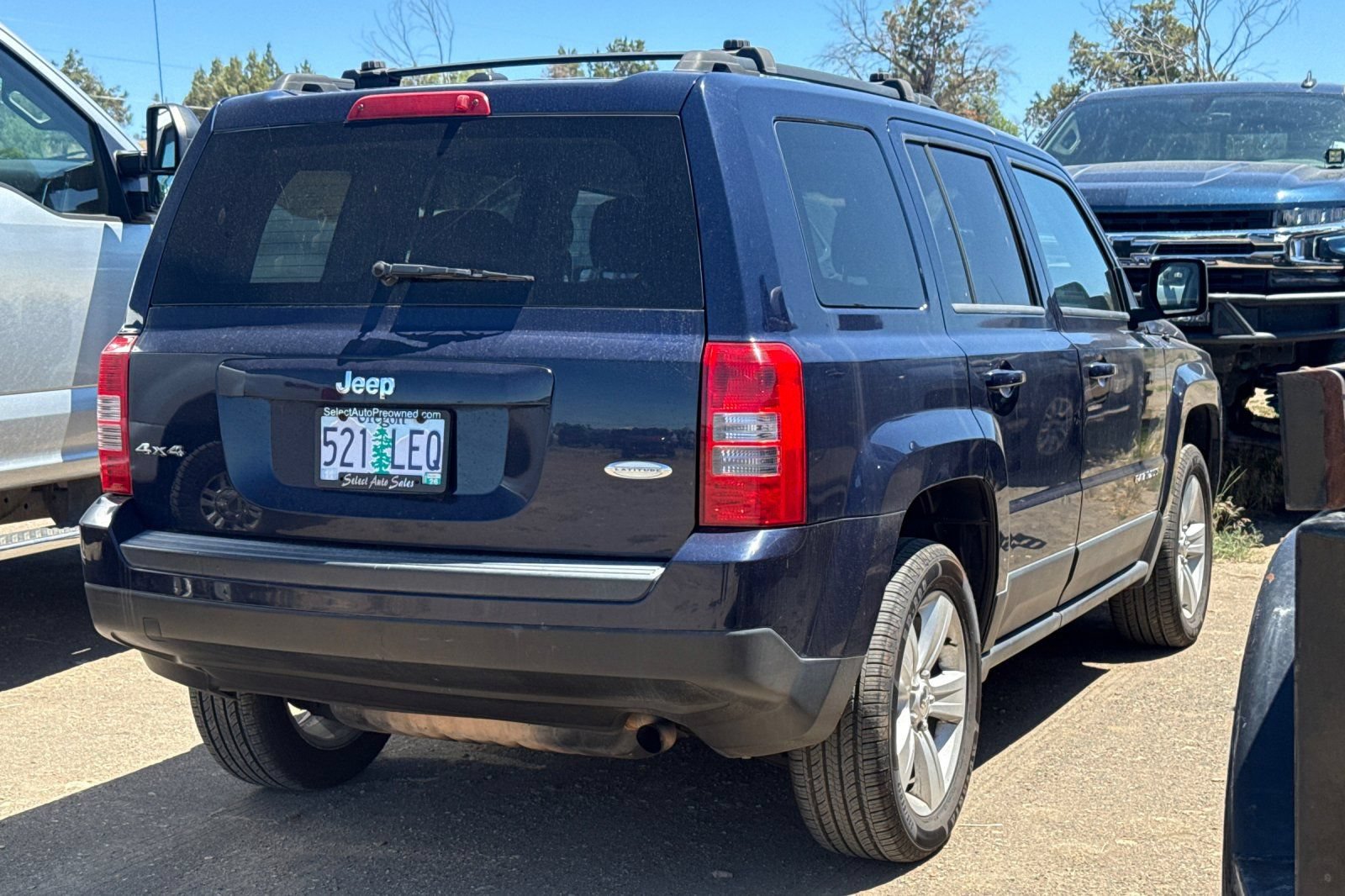 Used 2013 Jeep Patriot Latitude AWD/4WD image 4