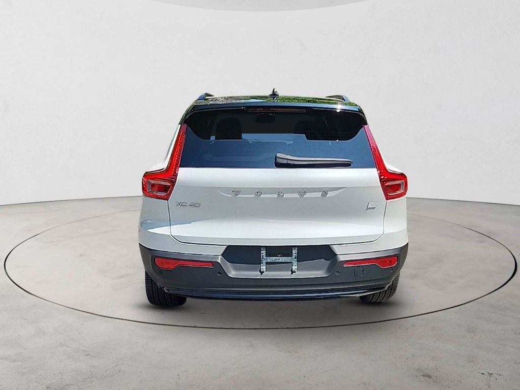 Certified 2024 Volvo XC40 Recharge Ultimate AWD/4WD image 4