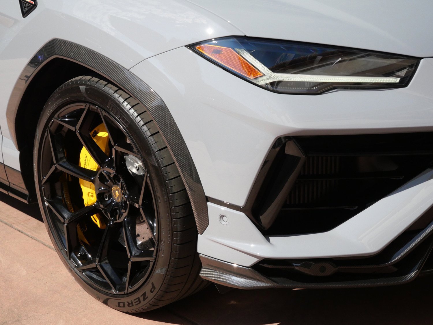 Used 2024 Lamborghini Urus Performante image 31