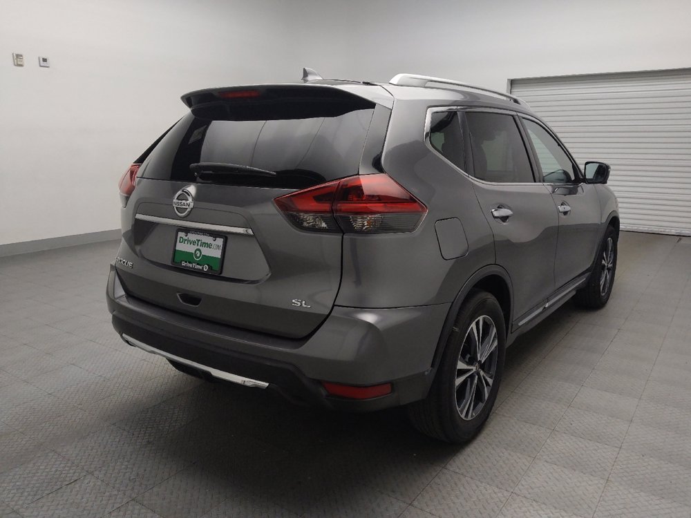 Used 2018 Nissan Rogue SL FWD image 9