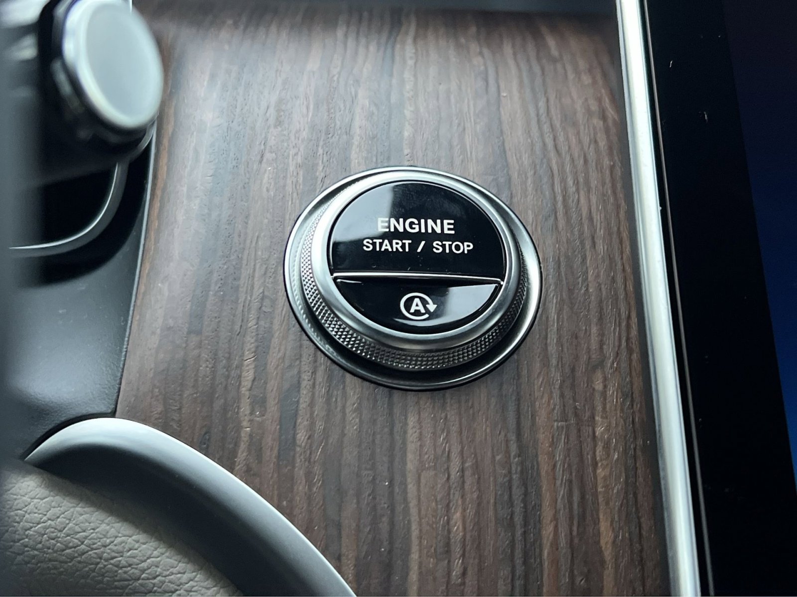 New 2026 Mercedes-Benz GLC 300 4MATIC image 31