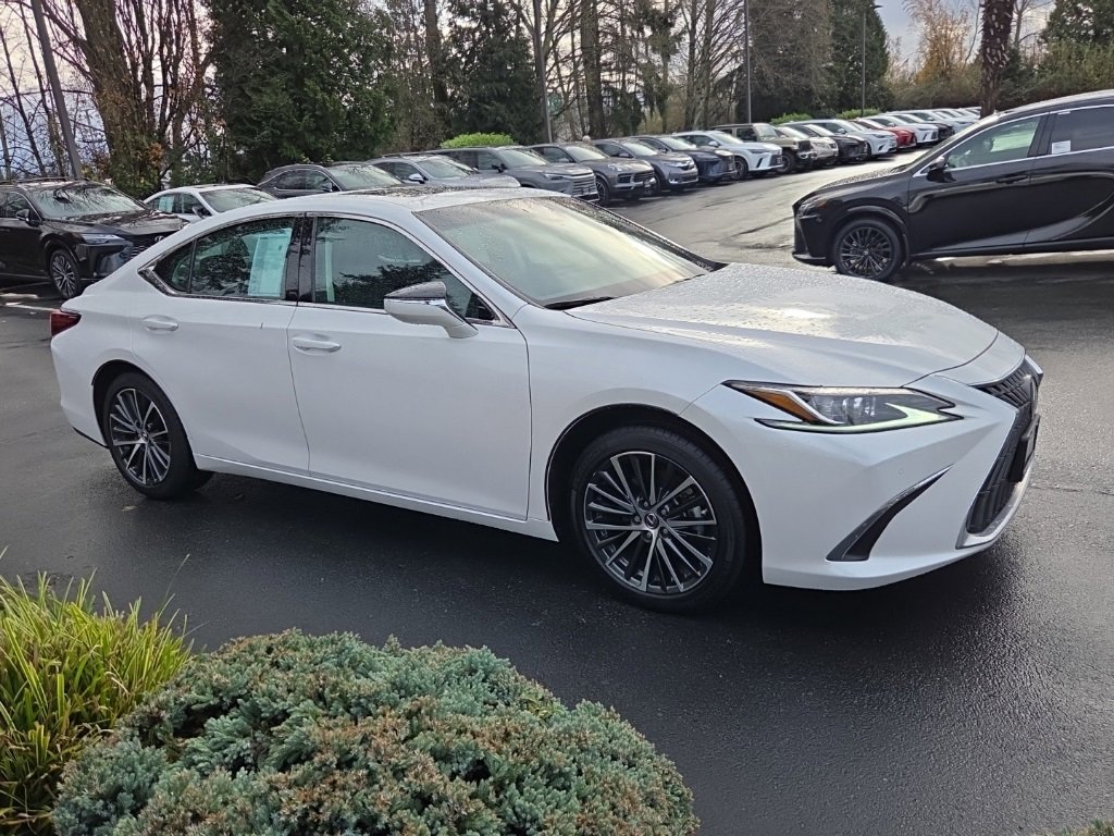Certified 2024 Lexus ES 350 w/ Premium Package image 8