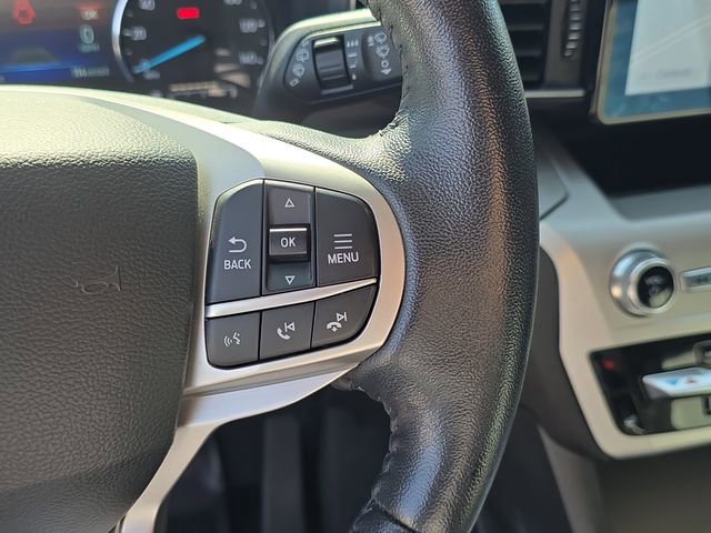 Used 2022 Ford Explorer XLT w/ Equipment Group 202A image 37
