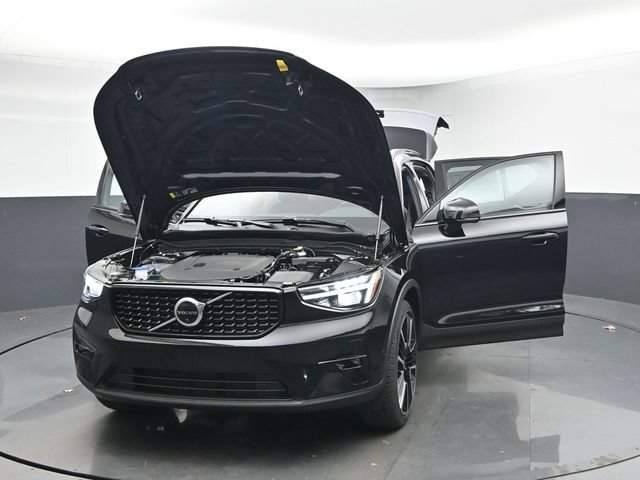 New 2026 Volvo XC40 B5 Ultra w/ Protection Package Premier AWD/4WD image 53