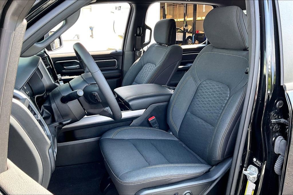 Used 2023 RAM 1500 Big Horn AWD/4WD image 20