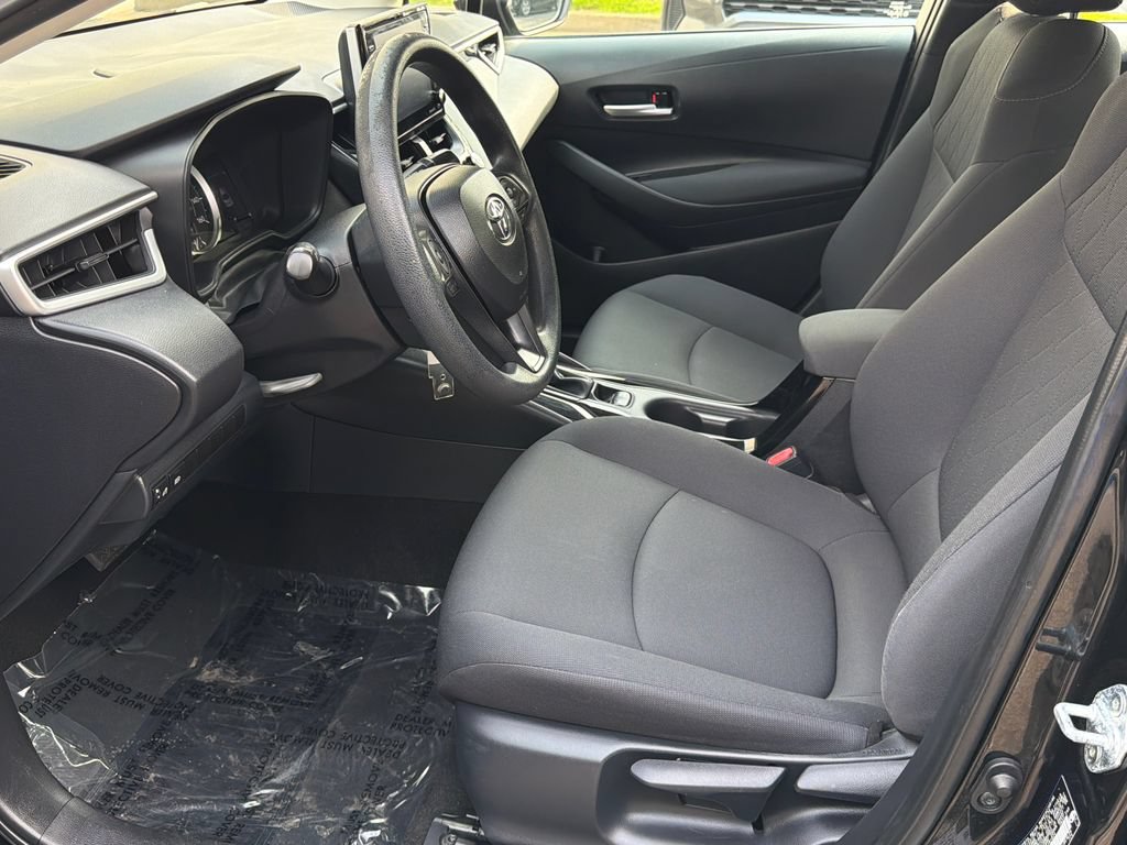 Used 2021 Toyota Corolla LE FWD image 20