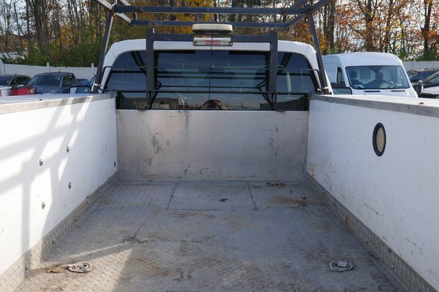 Used 2013 Ford F450 XL w/ Heavy Service Suspension Pkg image 9