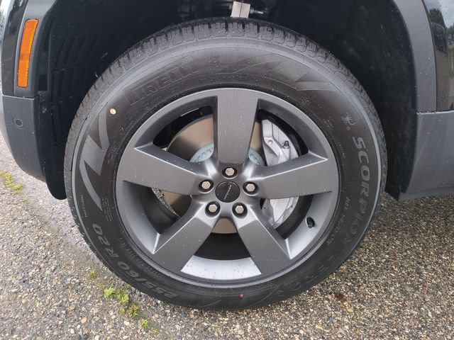 New 2026 Land Rover Defender 110 S AWD/4WD image 21