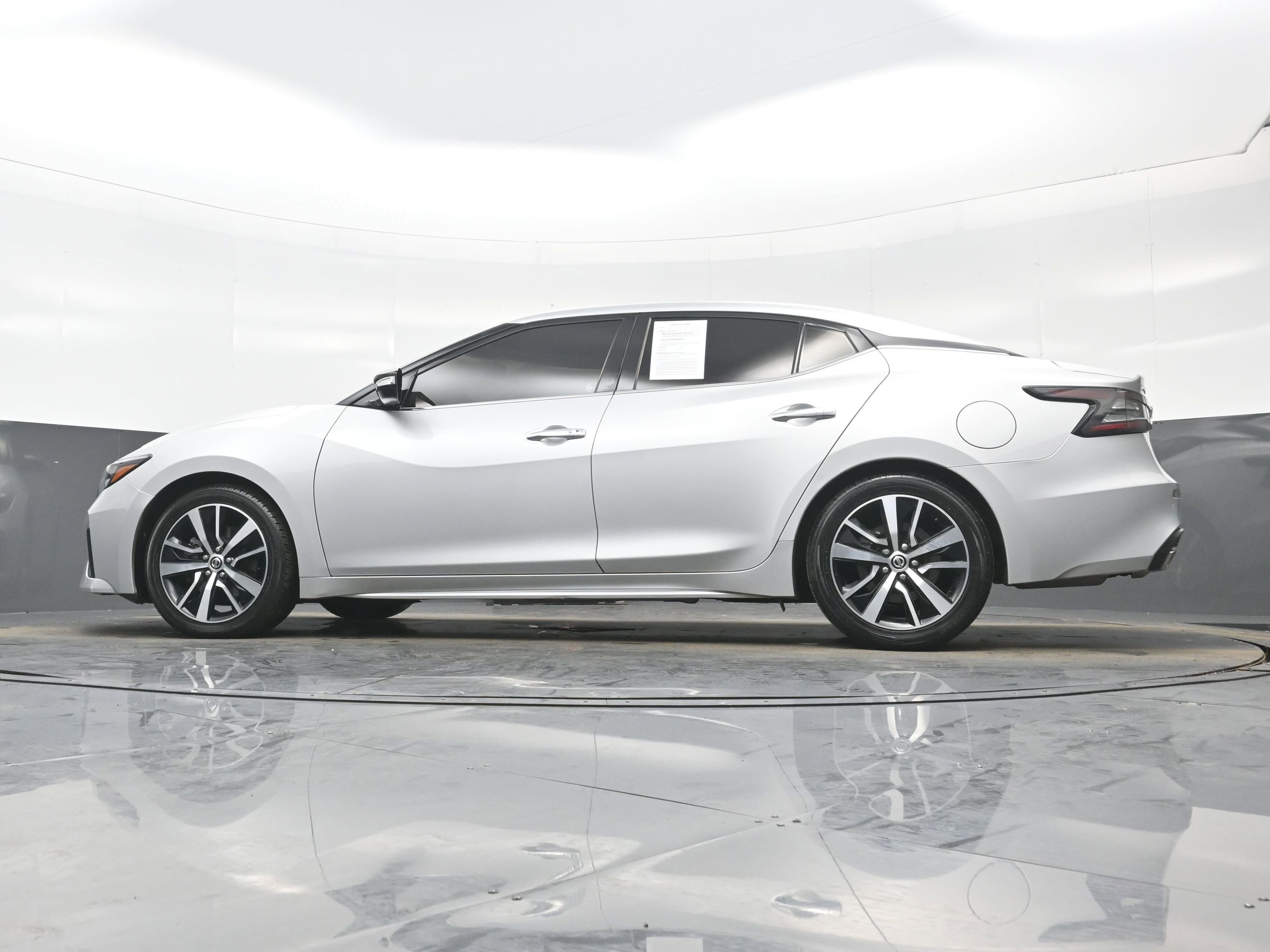 Used 2022 Nissan Maxima SV w/ Floor Mat Group image 25