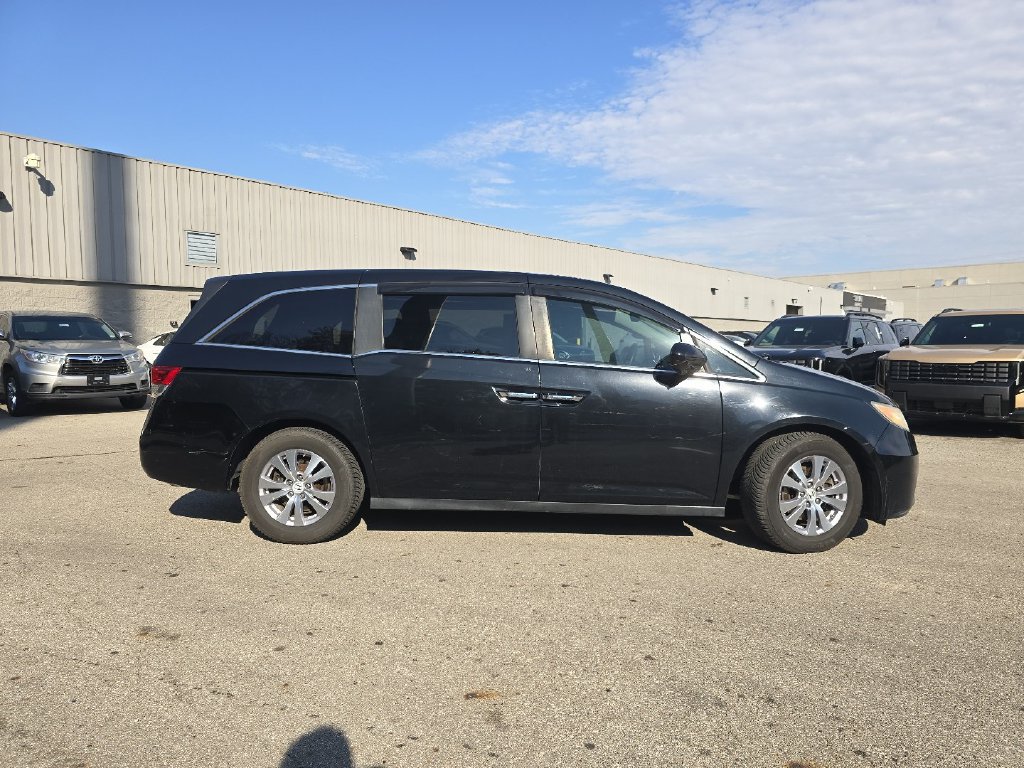 Used 2016 Honda Odyssey SE image 12