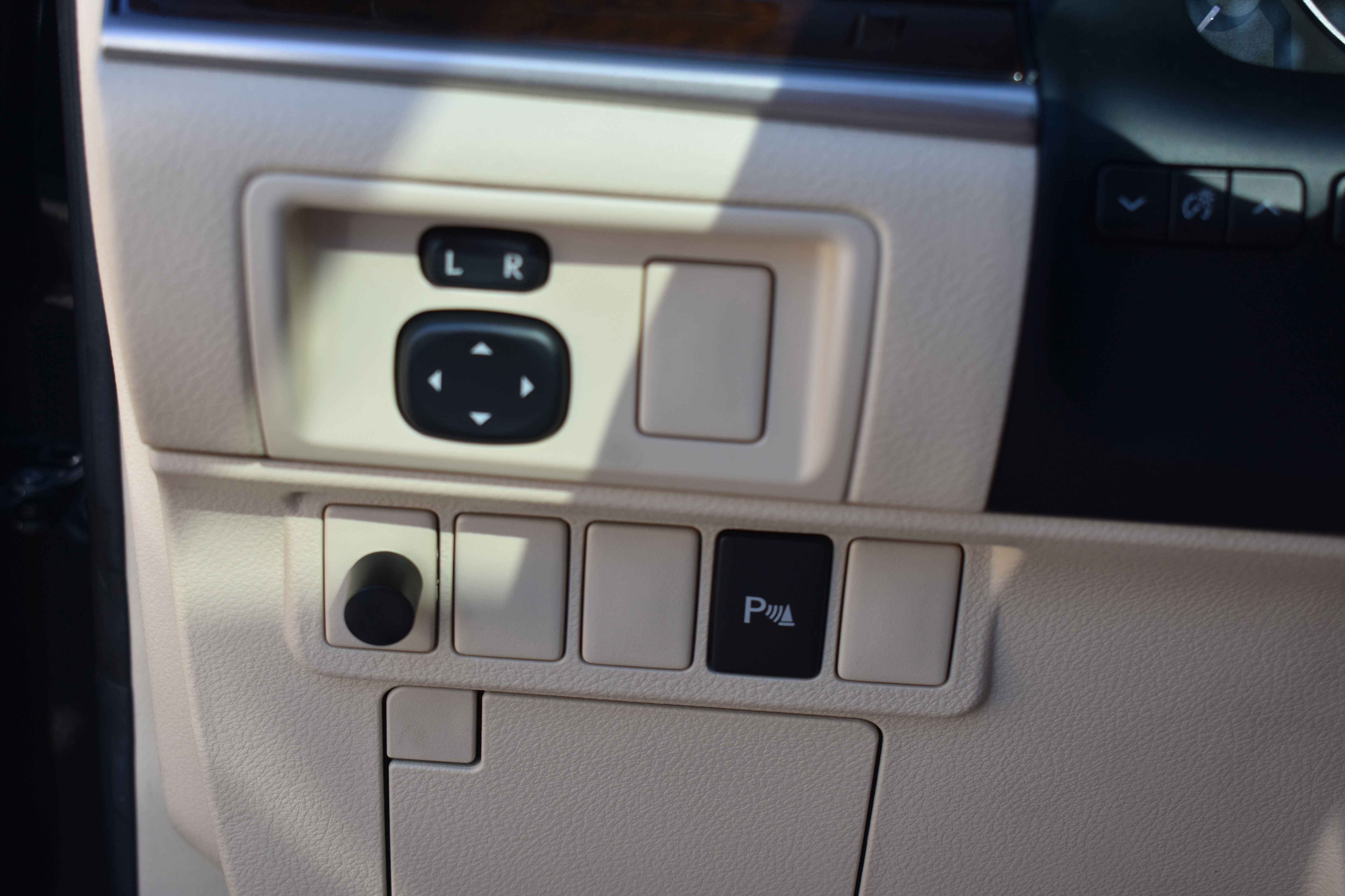 Used 2013 Lexus ES 350 w/ Premium Pkg image 16