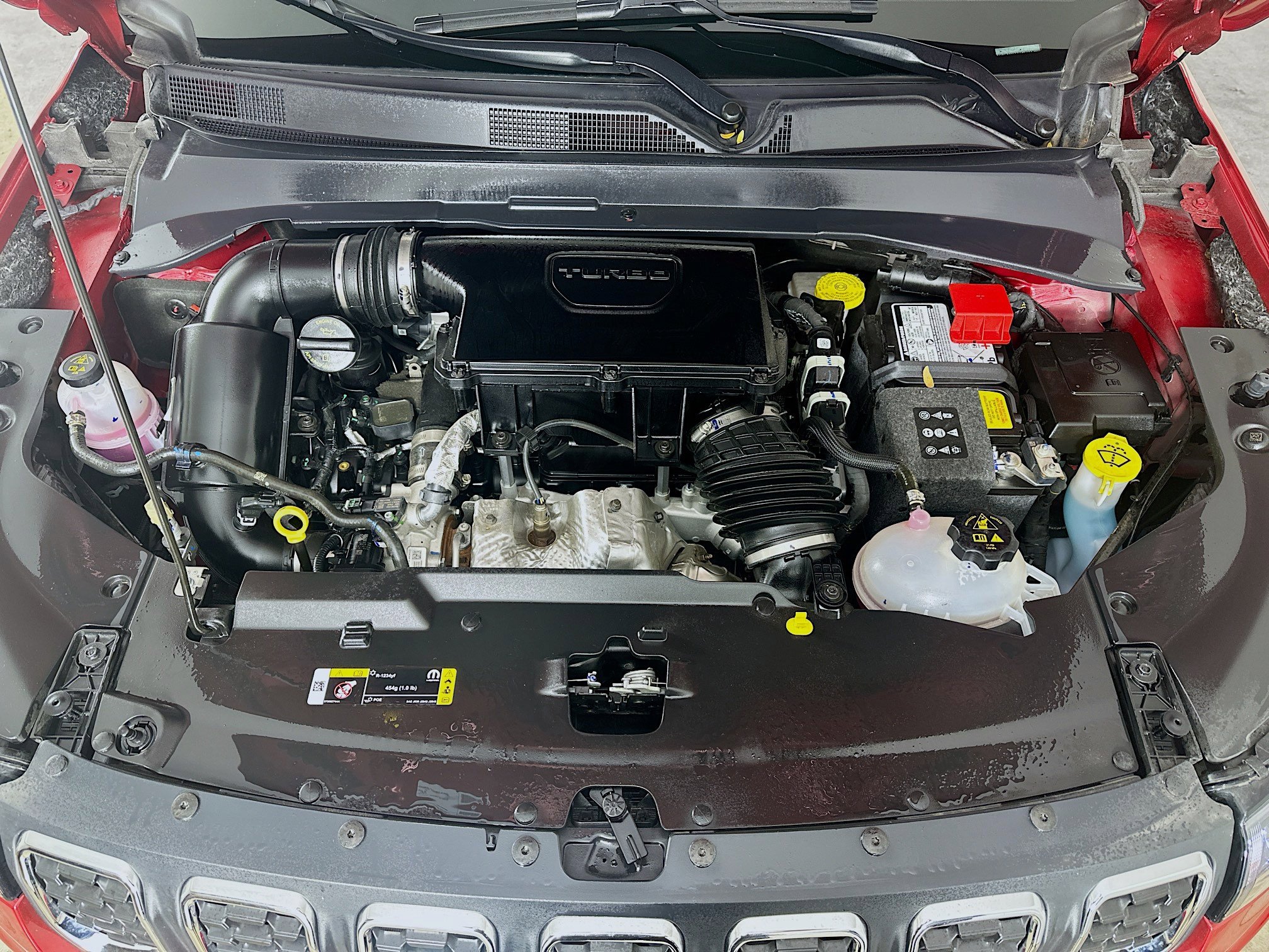 Certified 2025 Jeep Compass Sport image 35